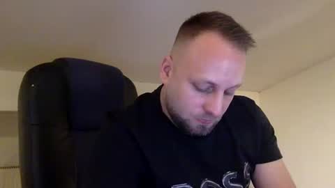 hugo online show from February 14, 2:47 am