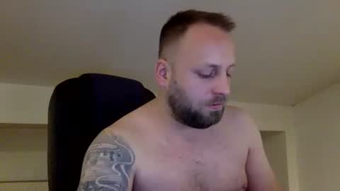 hugo online show from December 14, 2:07 am