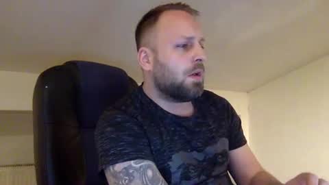 hugo online show from February 9, 6:21 pm