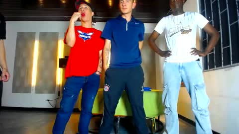 kobayaske online show from March 19, 9:53 pm