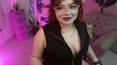 camila online show from October 28, 3:18 am