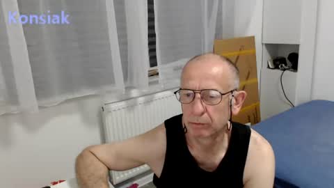 Komsiak online show from June 11, 7:12 pm