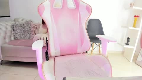 Koral Cuz online show from March 30, 3:23 pm