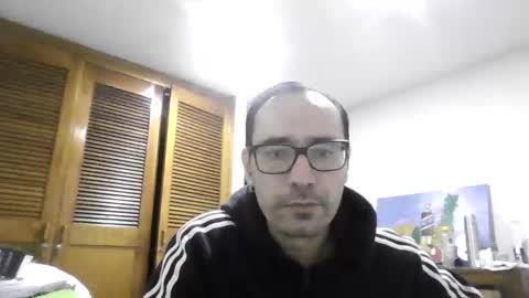 KratosMorgen online show from April 2, 2:19 am