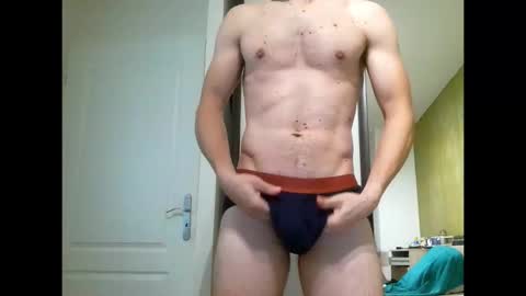 cricri2633 online show from November 16, 9:28 pm