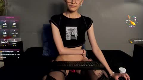 Nahomi online show from November 22, 2:04 pm