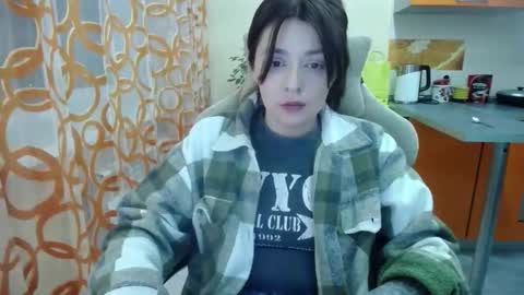 Kris online show from December 16, 8:26 pm