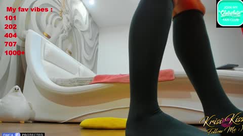 KrisiFollow me  Thumb UP  online show from March 12, 1:08 pm