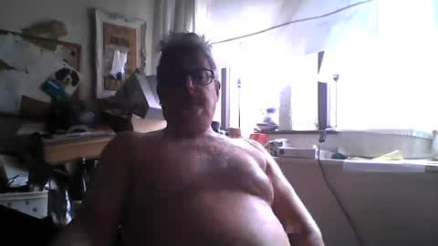 kriss online show from July 27, 7:28 am