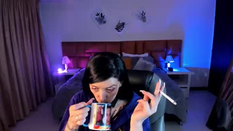 Sophia online show from October 25, 12:11 am