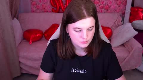 kristifoxy online show from February 18, 10:48 am