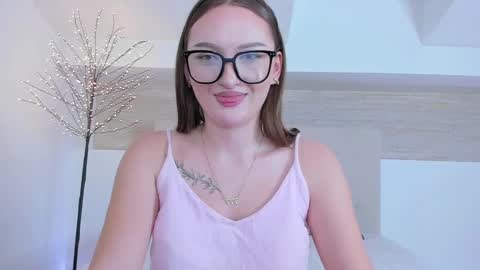 Kristina  online show from December 3, 11:51 pm