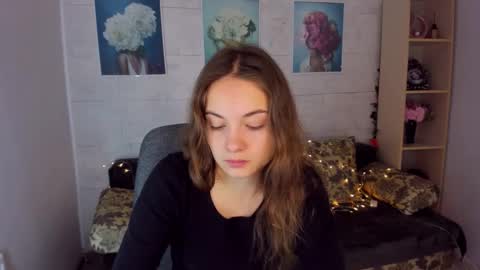 Snapshot of kristinalevis chatting on January 15, 11:21 am Kristina online show from January 15, 11:21 am