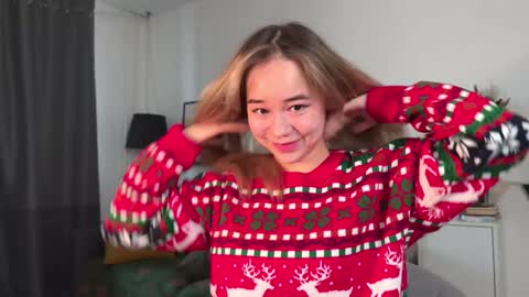 Kristy Nip slip shady  Best model on CB  online show from January 1, 8:35 am