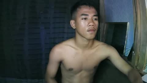 Snapshot of kritthanarkorn chatting on October 15, 2:29 pm kritthanarkorn online show from October 15, 2:29 pm