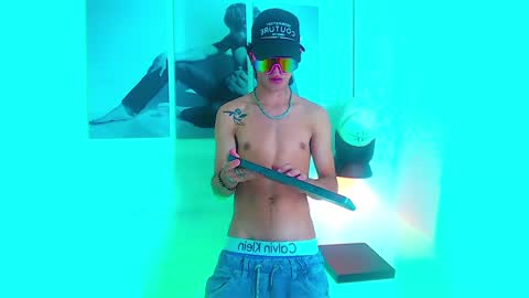 justym online show from January 3, 7:27 am