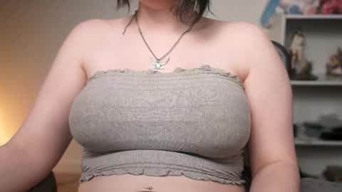 Krystal Syx online show from March 6, 12:53 am