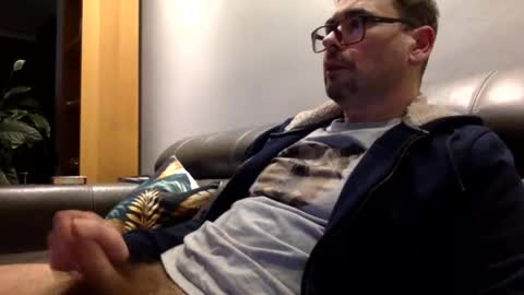 Snapshot of krzysztof1977 chatting on November 1, 9:47 pm krzysztof1977 online show from November 1, 9:47 pm