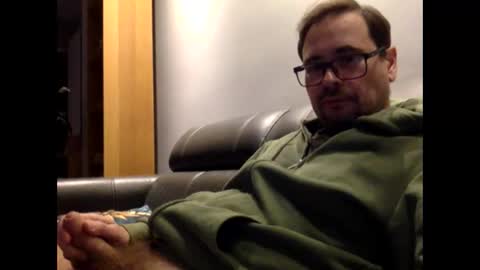 Snapshot of krzysztof1977 chatting on October 5, 8:16 pm krzysztof1977 online show from October 5, 8:16 pm