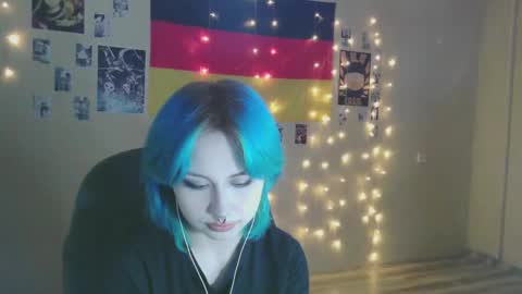 Alice online show from January 8, 5:52 pm