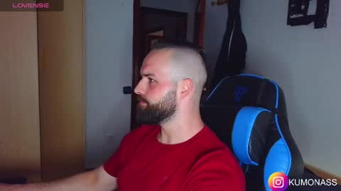 kumonass online show from April 22, 7:04 am