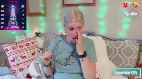 Samantha online show from December 1, 5:11 pm