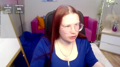 kuri_u online show from April 14, 1:03 pm