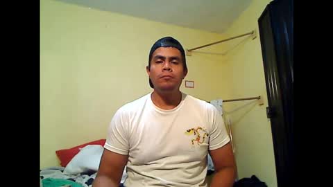 Snapshot of kushlozter chatting on October 18, 8:07 am kushlozter online show from October 18, 8:07 am