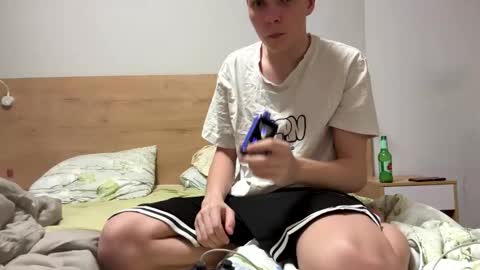 kvara328832 online show from December 2, 1:15 am