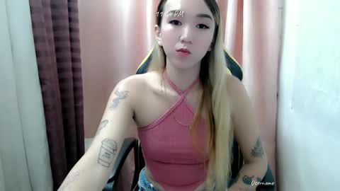 kweenie1026 online show from February 12, 3:04 pm