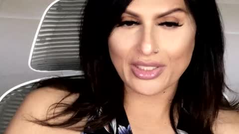 Kick online show from April 13, 6:45 pm