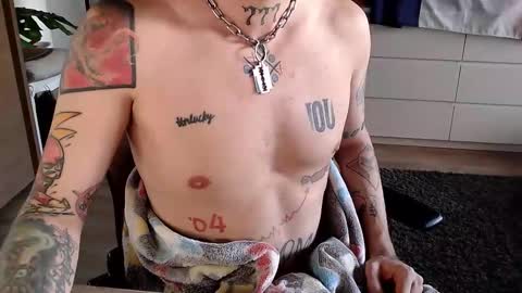 Kyle online show from October 18, 11:36 am