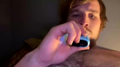 kylelovepussy69 online show from February 5, 3:13 am