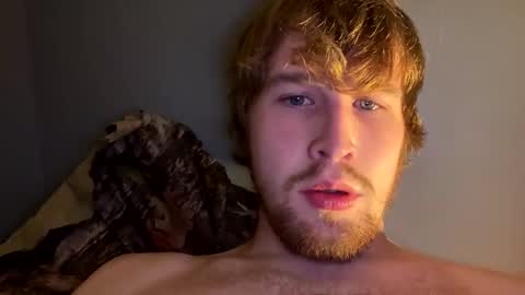 kylelovepussy69 online show from January 31, 9:59 pm