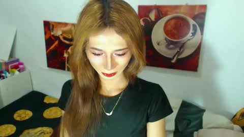 Snapshot of kylene17 chatting on February 10, 6:31 am babyKylene online show from February 10, 6:31 am