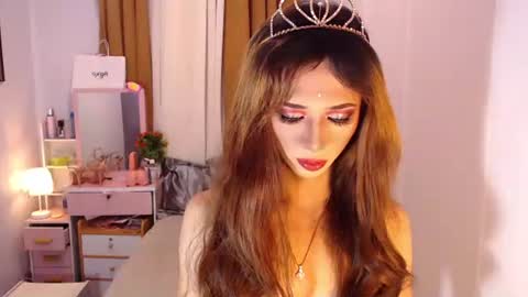 Snapshot of kylene17 chatting on September 11, 12:17 pm babyKylene online show from September 11, 12:17 pm