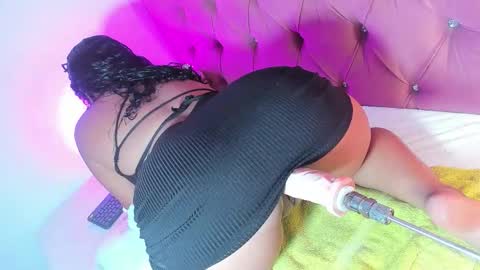 kylie Sttel online show from March 8, 8:51 am