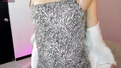 Kym Giraldo online show from February 5, 6:45 am