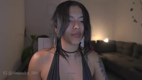 schedule 300 pm - 1100pm colombia time online show from February 23, 11:29 pm