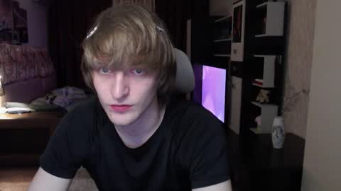 l1onkennedy online show from February 16, 7:34 pm