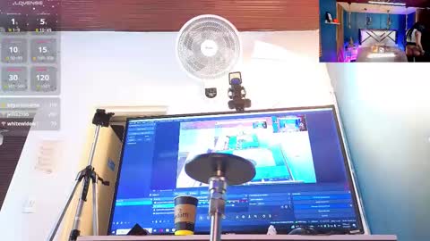 Snapshot of laady_brownn chatting on October 5, 12:57 pm Cris online show from October 5, 12:57 pm