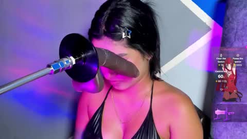 danny  online show from December 4, 8:08 pm