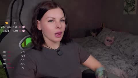 LaBandita online show from April 7, 1:24 pm