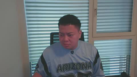 Mino online show from February 6, 1:36 pm