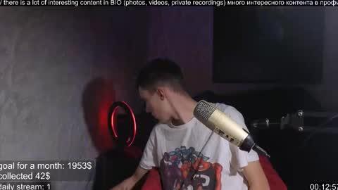 Snapshot of labour_guy chatting on October 4, 10:40 pm Marco online show from October 4, 10:40 pm
