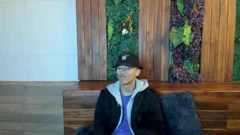 labrinthteasing online show from February 23, 12:18 pm