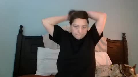 laceieizlaced online show from April 20, 10:57 pm