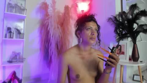 Colorina  online show from October 27, 6:13 am