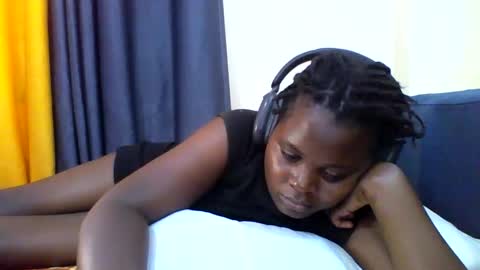 vida online show from February 12, 6:17 am