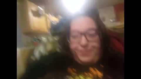 Laddybuggie27 online show from February 9, 1:44 am